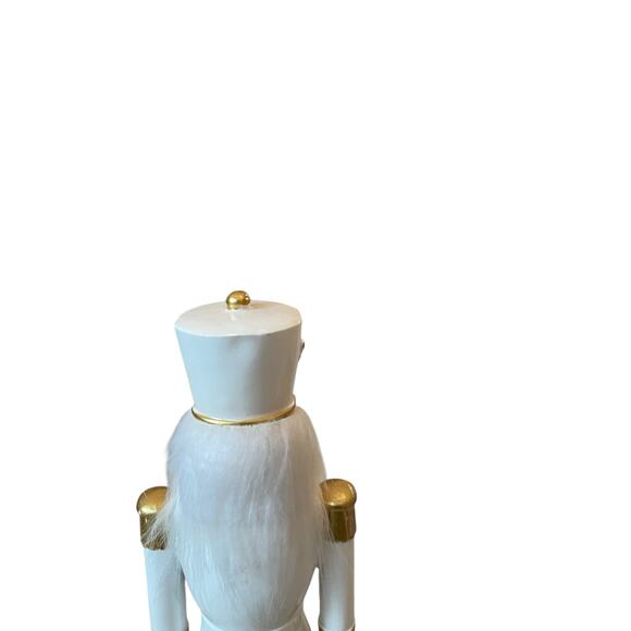 34th & Pine White Gold NUTCRACKERS 14in Wood Set of 2 Holiday Glam NEW - Picture 7 of 15